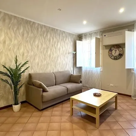 Int 8 - Ginevra By San Luca *