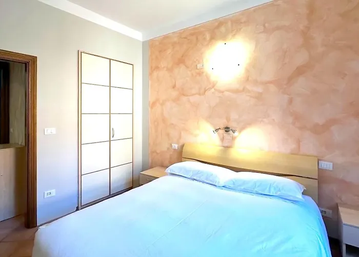 Int 8 - Ginevra By San Luca