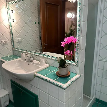 Int 8 - Ginevra By San Luca *